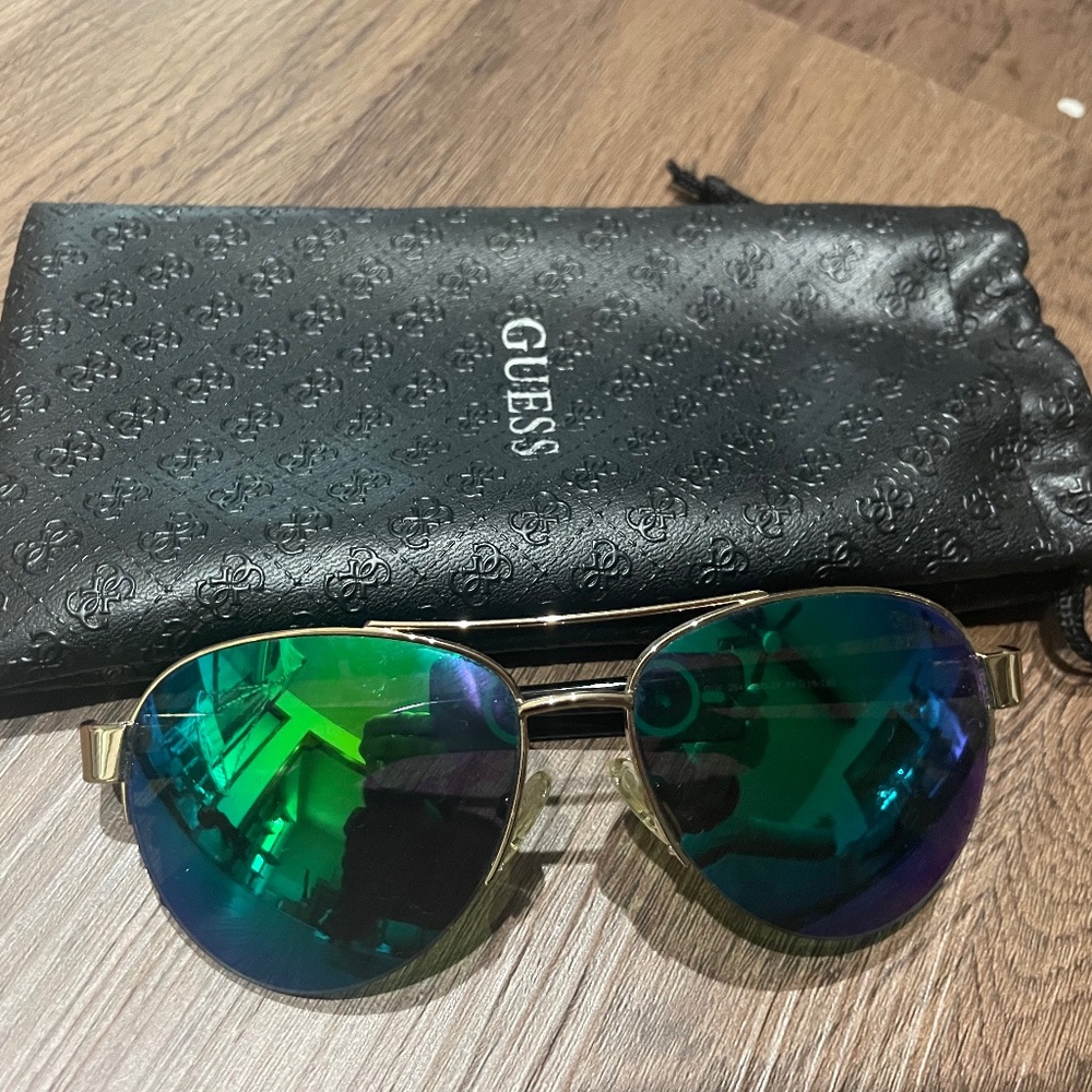 Guess Aviator Sunglasses